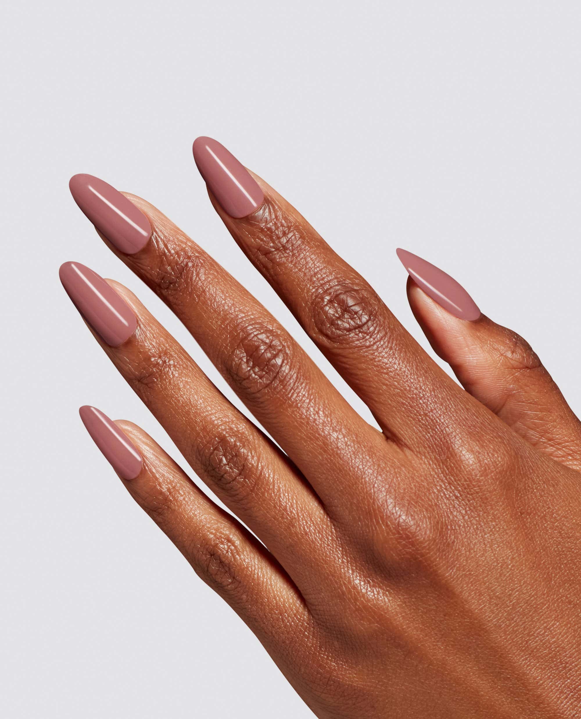 Barefoot in Barcelona Nude Dipping Powder Mani